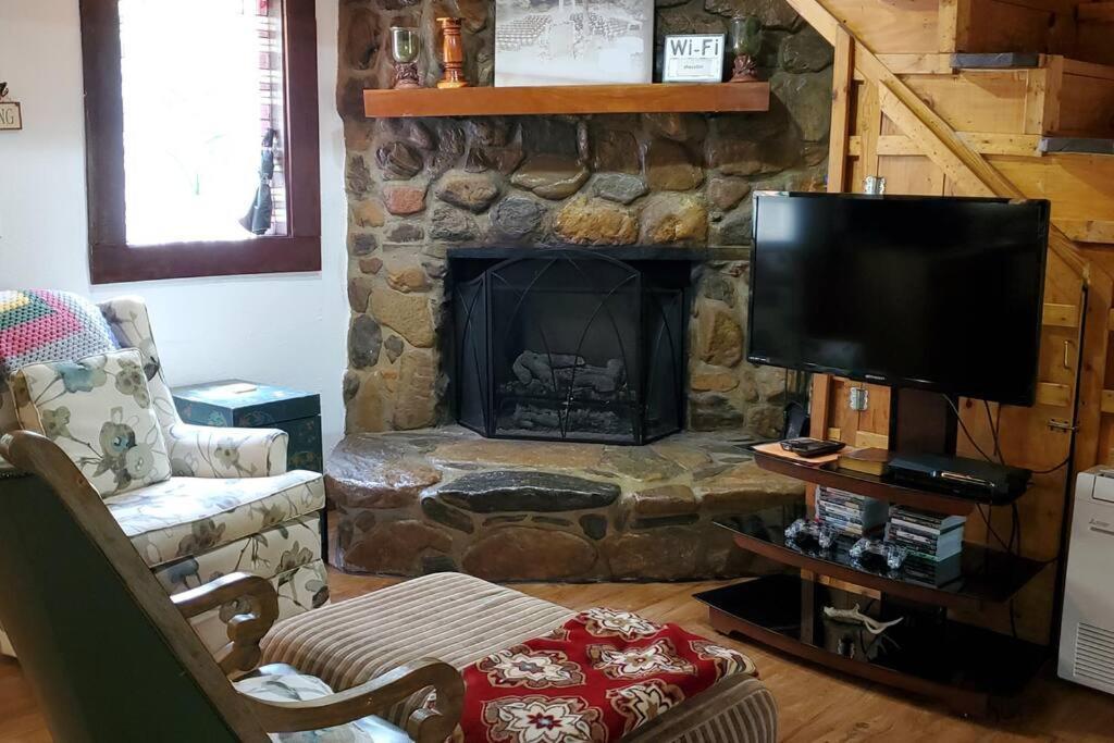 Waterwheel Cabin By The Creek ميرفي المظهر الخارجي الصورة
